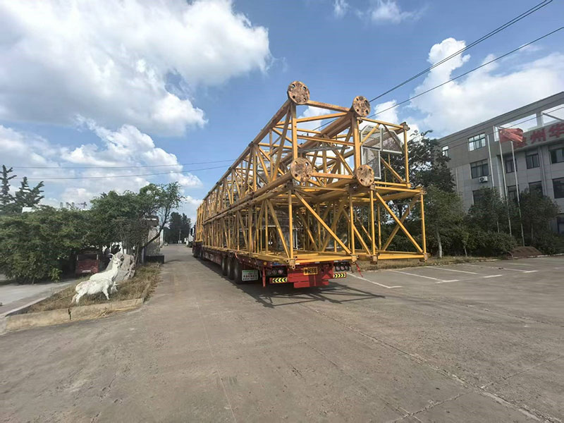 南阳918搏天堂承运超大件塔吊陆路跨境至乌兹别克斯坦